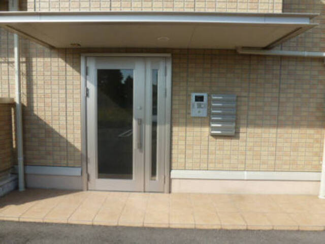ルミエールのその他|オートロックで防犯配慮