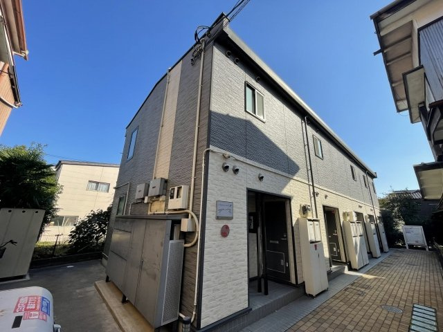 レオパレスフルール