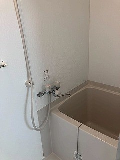 貴田ハイツの浴室