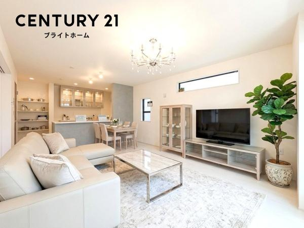 川崎市川崎区池上新町１丁目の新築一戸建の居間・リビング|家族が自然と集まるリビングは
落ち着きのある空間です♪
※家具等はCGでの参考レイアウトです