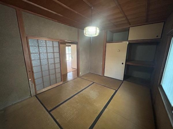 【寝室】