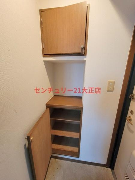 大阪市港区港晴３丁目の賃貸マンションの収納