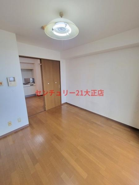 大阪市港区港晴３丁目の賃貸マンションの洋室