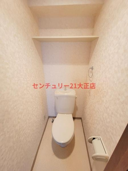 大阪市港区港晴３丁目の賃貸マンションのトイレ