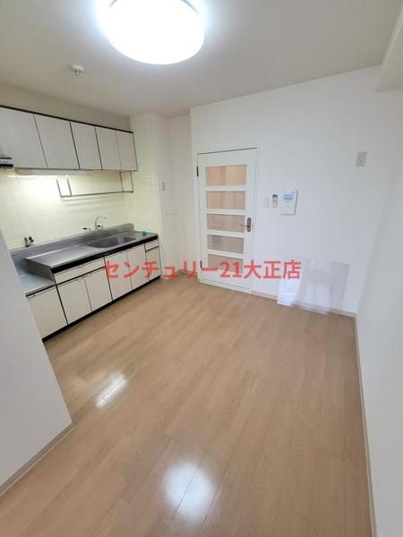 大阪市港区波除２丁目の賃貸マンションの居間・リビング