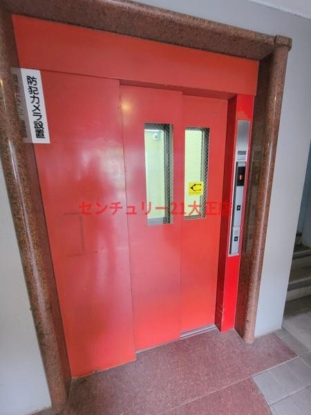 大阪市港区波除２丁目の賃貸マンションのエントランス