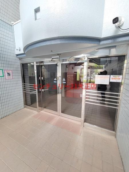 大阪市港区波除２丁目の賃貸マンションのエントランス