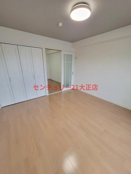 大阪市港区波除２丁目の賃貸マンションの洋室