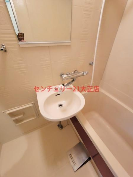大阪市港区波除２丁目の賃貸マンションの洗面所
