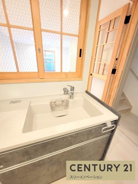 港晴４丁目戸建のキッチン