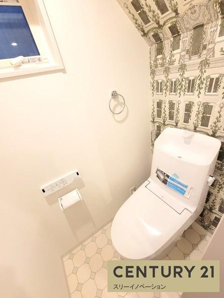 港晴４丁目戸建のトイレ
