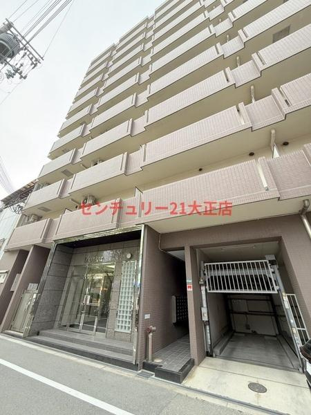 大阪市港区弁天５丁目の賃貸マンションの駐車場