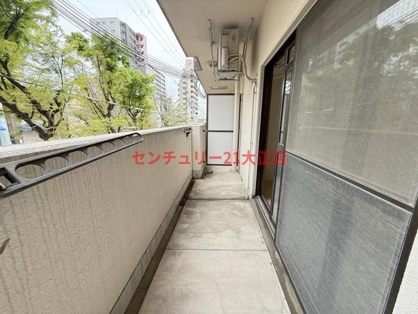 大阪市港区弁天５丁目の賃貸マンションのバルコニー