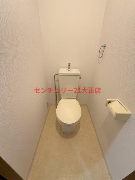 大阪市港区弁天５丁目の賃貸マンションのトイレ