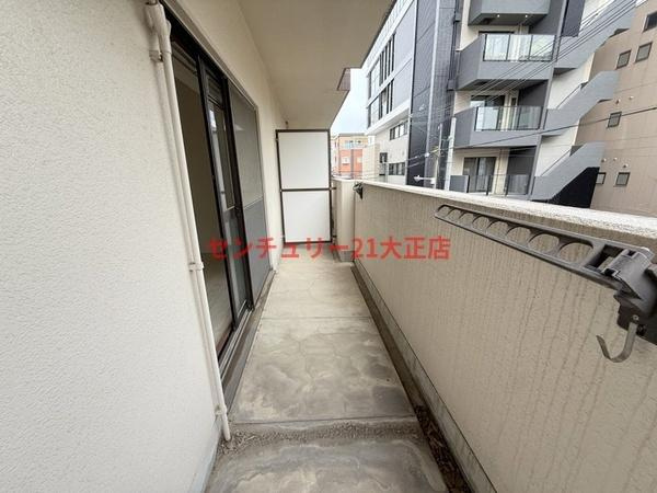 大阪市港区弁天５丁目の賃貸マンションのバルコニー