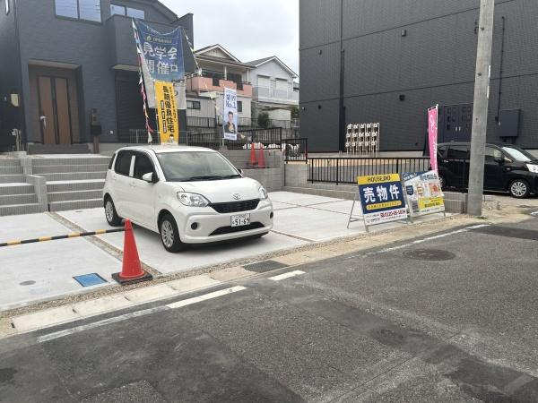 豊田市高美町5丁目　全3棟・3号棟の駐車場|２台駐車できます！