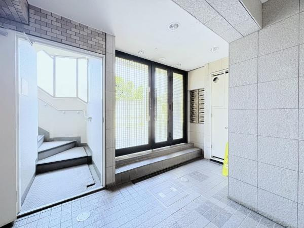鶴見西パークホームズのエントランス