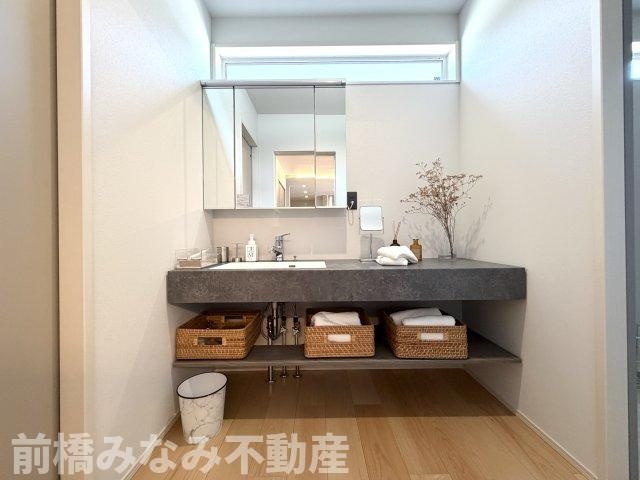 【新築】太田市亀岡町　３LDKの独立洗面台|独立洗面台です