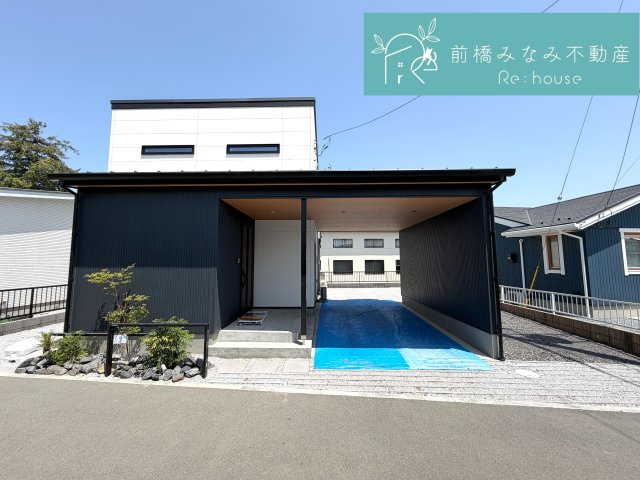 【新築】太田市亀岡町　３LDKの外観|ガレージ付きのオシャレなデザイン住宅です