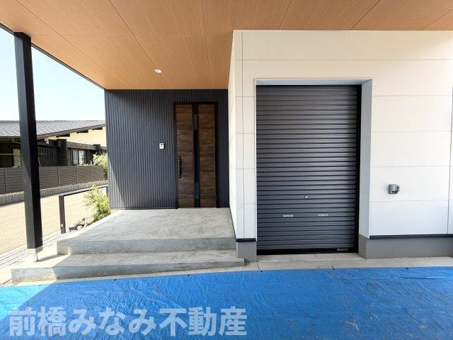 【新築】太田市亀岡町　３LDKの玄関|玄関です