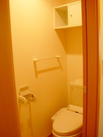 グランデ・フィオーレ　ⅡーＢのトイレ|清潔感のあるトイレです