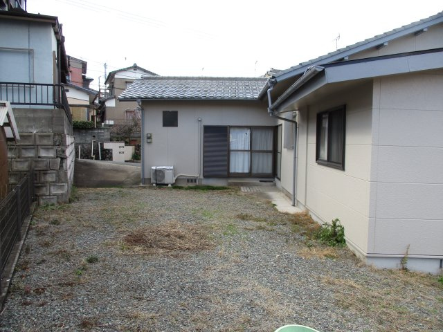 志井四丁目3番11号（B-36）の庭