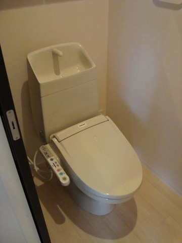 メゾン　ド　キャセロールのトイレ
