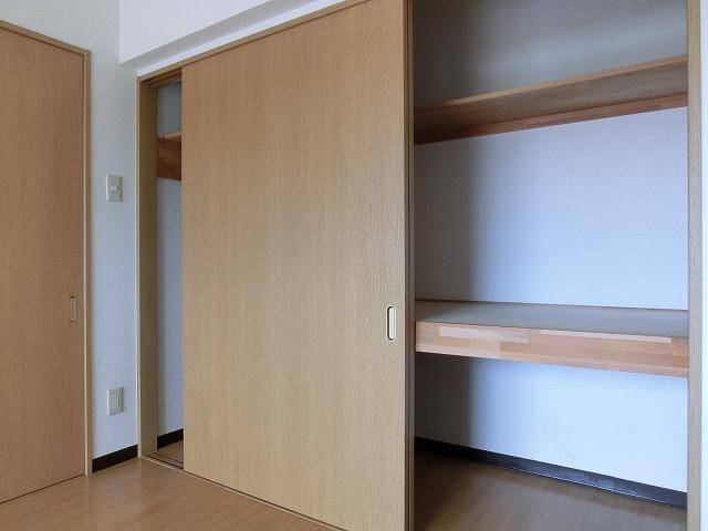 ファインステージ岡弥の収納