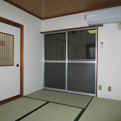 【寝室】 | レジデンスフォレスタ | 開放的な寝室です