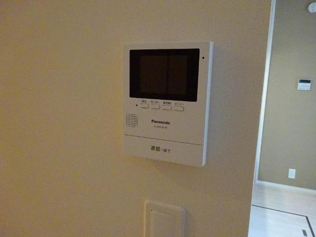 オーヴェスト　アカシのセキュリティ|カメラ付インターホン