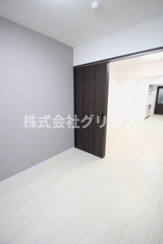 グランメール横浜大口の居間・リビング