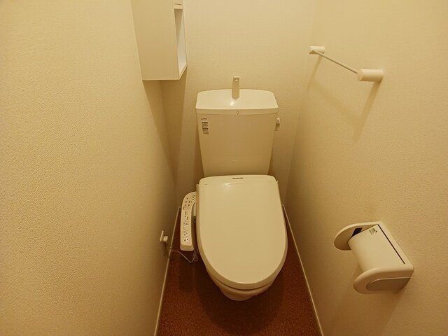 ベル　ハピネスのトイレ|ゆったりとした空間のトイレです