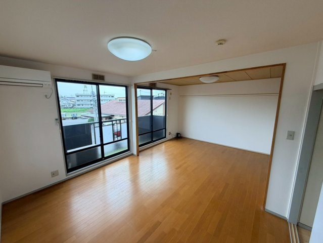 サンライフ広峰の居間・リビング