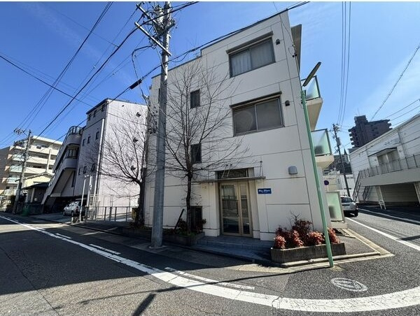 Blue Squareの周辺