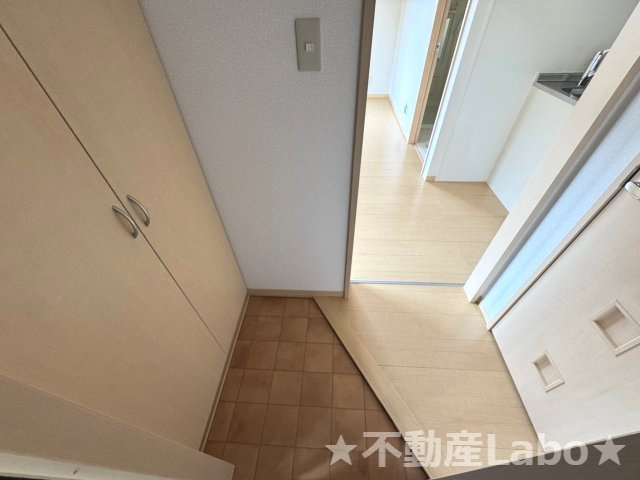 アムール安宅の玄関