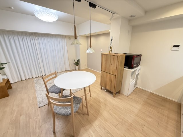 モア・クレスト築地のダイニング|☆室内綺麗にお使いになられています☆
