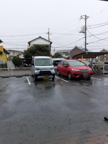 グランポルテ　木の宮Ⅱの駐車場
