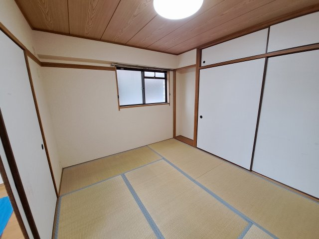 レジェンダリー小松の和室