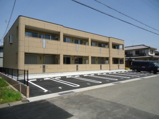 加古川市尾上町安田のアパート