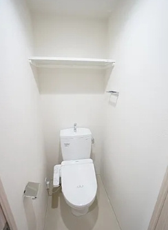 プレサンス　ＯＳＡＫＡ　西中島リエゾンのトイレ