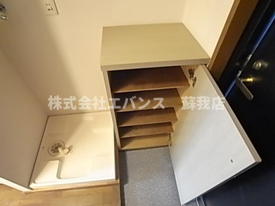 【エントランス】 | メゾンK＆N | 落ち着いたエントランスです