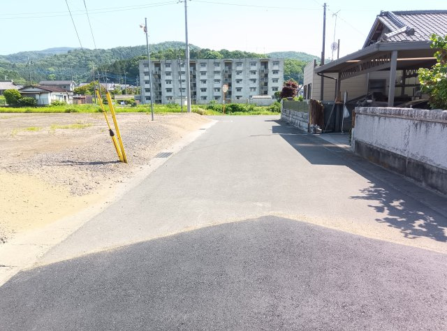 桜川市東桜川　第1の前面道路含む現地写真