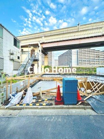 足立区綾瀬1丁目新築分譲住宅の駐車場|カースペース