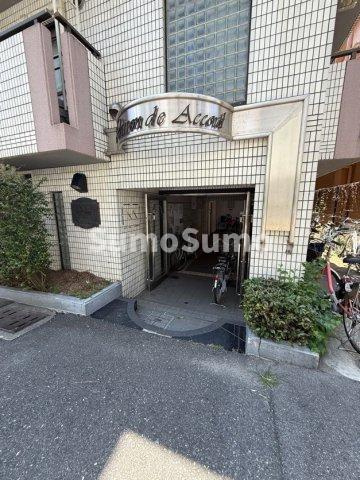 神戸市東灘区深江南町２丁目の賃貸マンションのエントランス