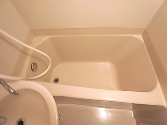 ライオンズマンション神戸の浴室