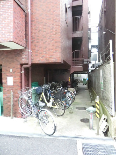 ライオンズマンション神戸の外観