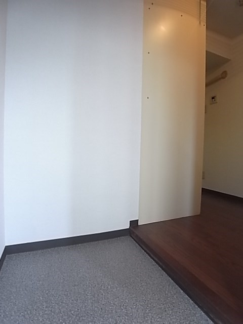 ライオンズマンション神戸の玄関