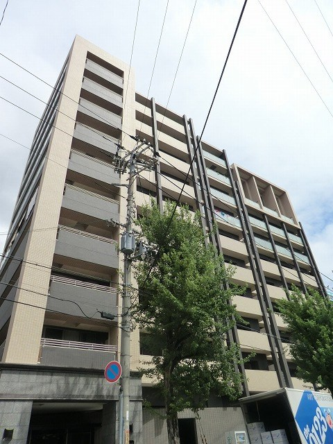 プレジール三ノ宮Ⅲの外観