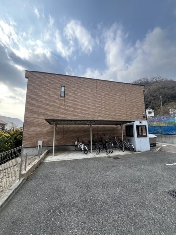 レオネクストミズキの駐車場