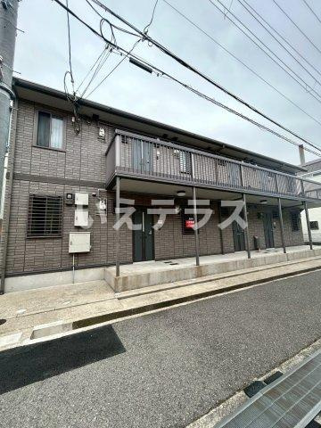 プランドール湊川の駐車場